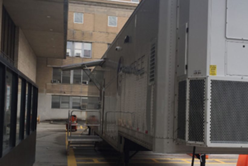 Mobile USP 797 / 800 cleanrooms for VA hospital Exterior view of a mobile cleanroom
