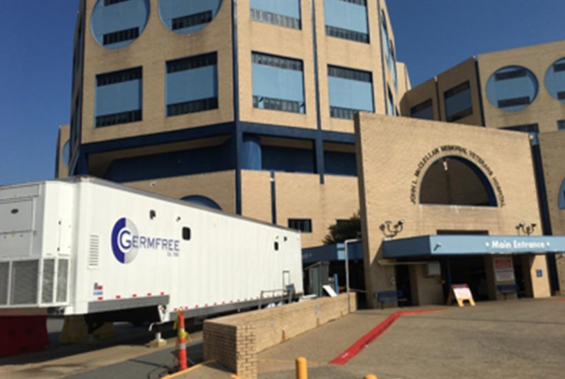 Mobile USP 797 / 800 cleanrooms for VA hospital Exterior view of a mobile cleanroom
