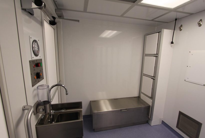 regeneron-cgmp-gowning-cleanroom-3 regeneron-cgmp-gowning-cleanroom-3