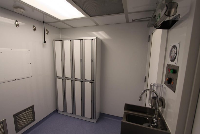 regeneron-cgmp-gowning-cleanroom-4 regeneron-cgmp-gowning-cleanroom-4